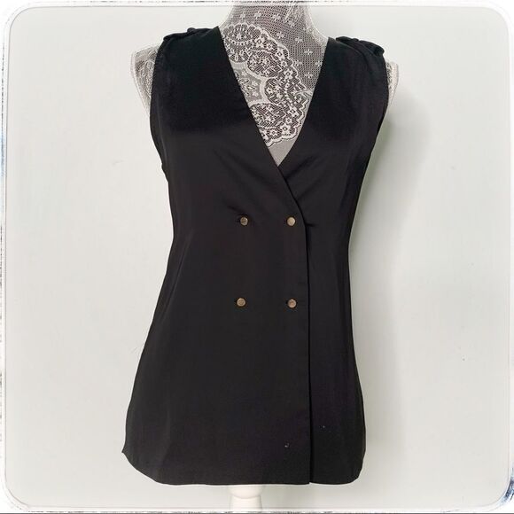 L’academie sleeveless top  - Picture 1 of 10